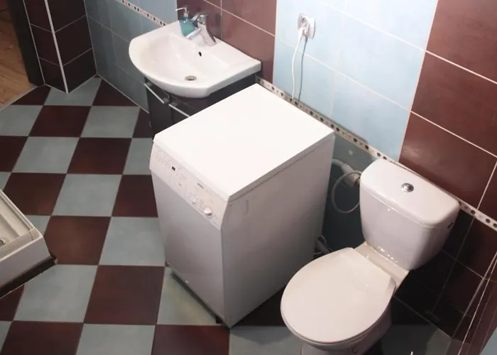 Pit Stop אכסניה *